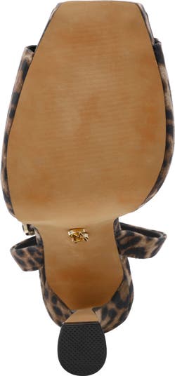 Sass Ankle Strap Platform Sandal