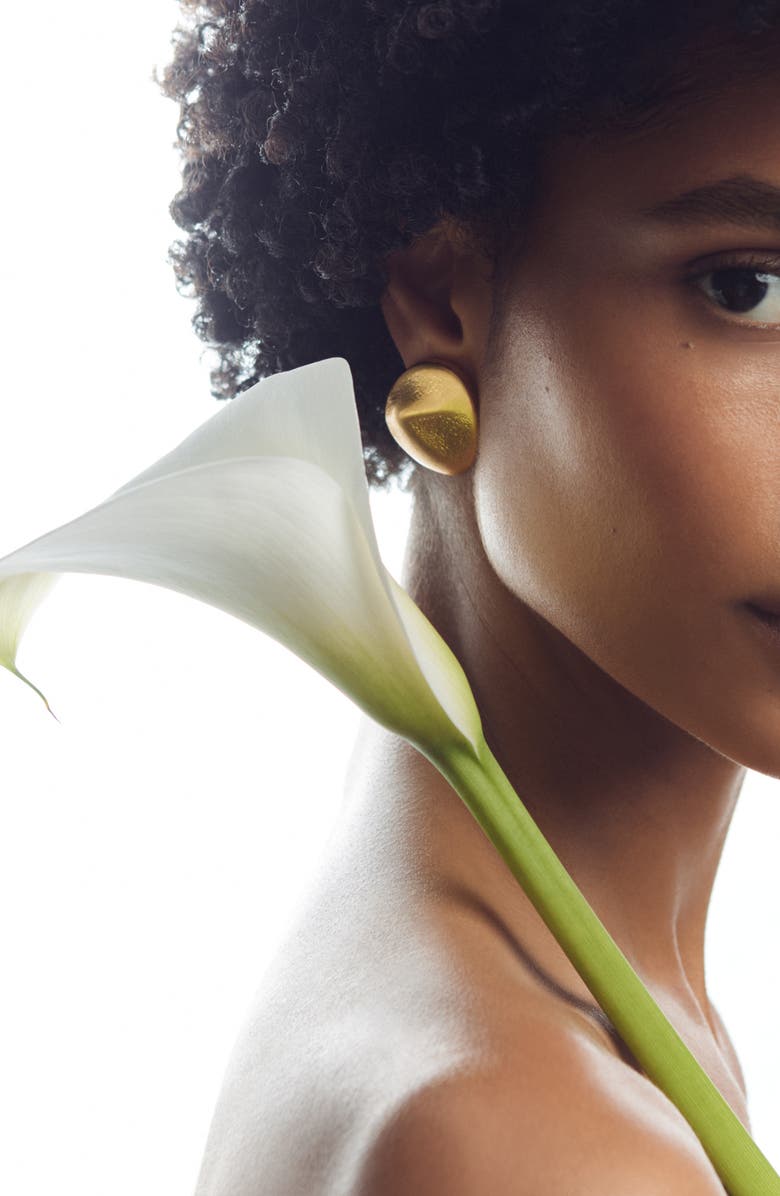 Reiss Pernilla Textured Pebble Stud Earrings, Alternate, color, Gold Tone