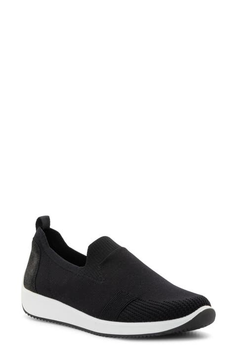 Leena Sneaker (Women)