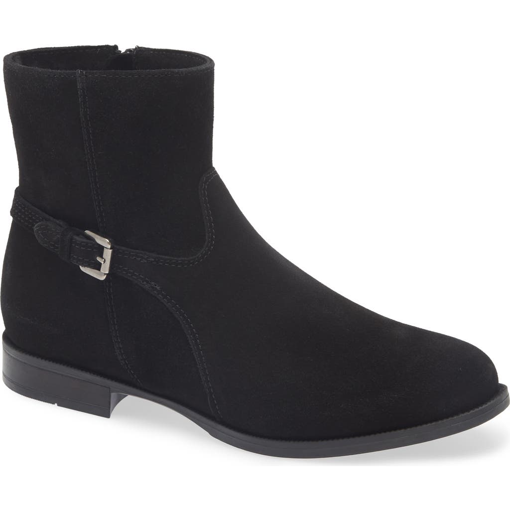 La Canadienne Lara Waterproof Boot In Black