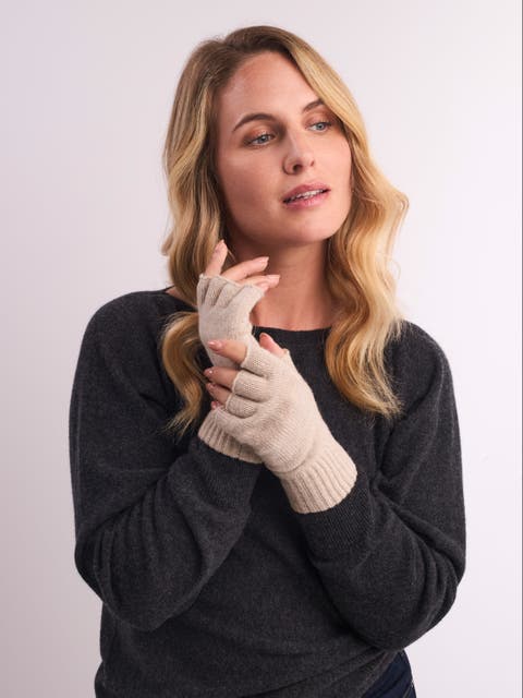 British Supersoft Fingerless Gloves