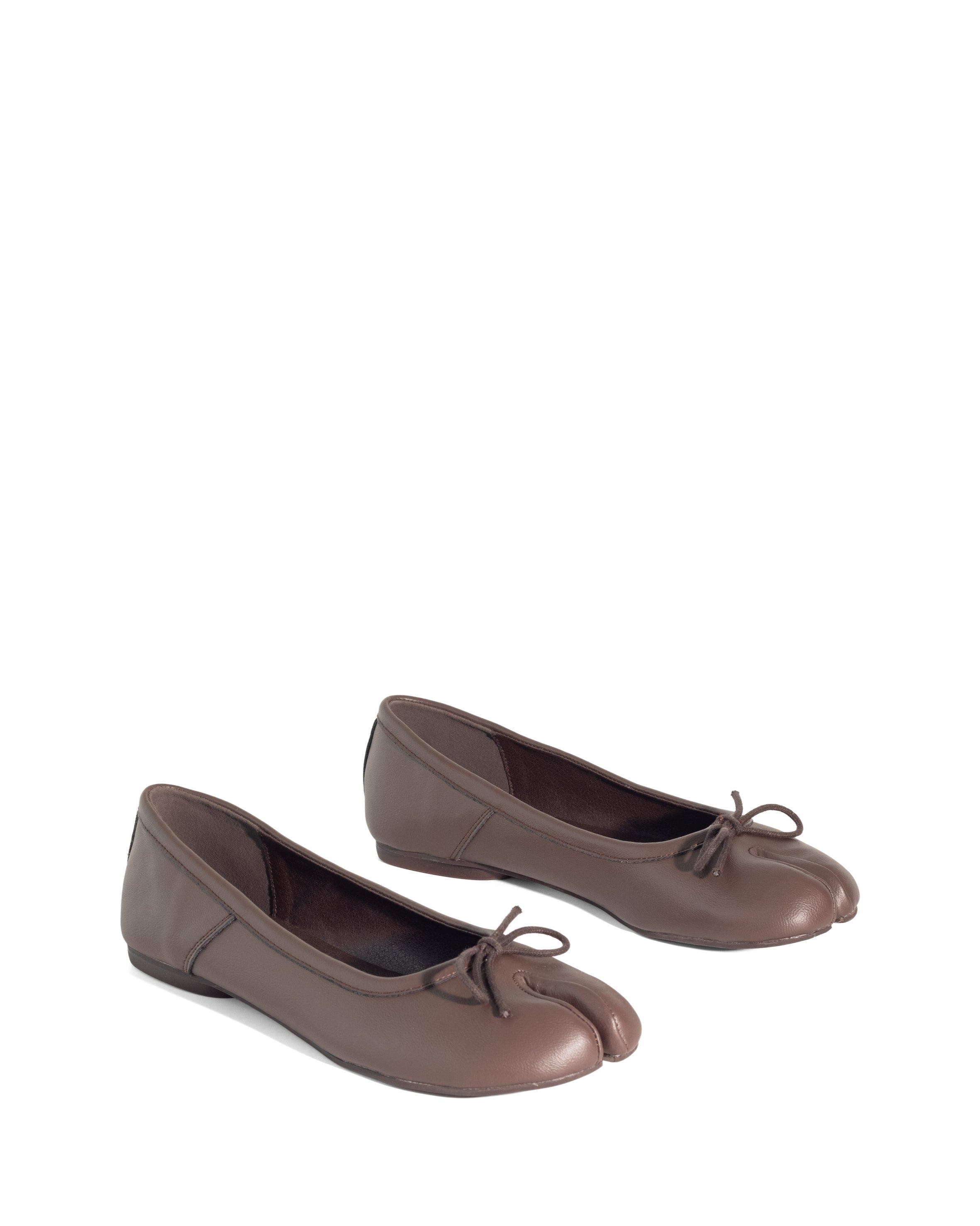 HOSHI Tabi Toe Ballet Flat, Alternate, color, Chocolate Pu