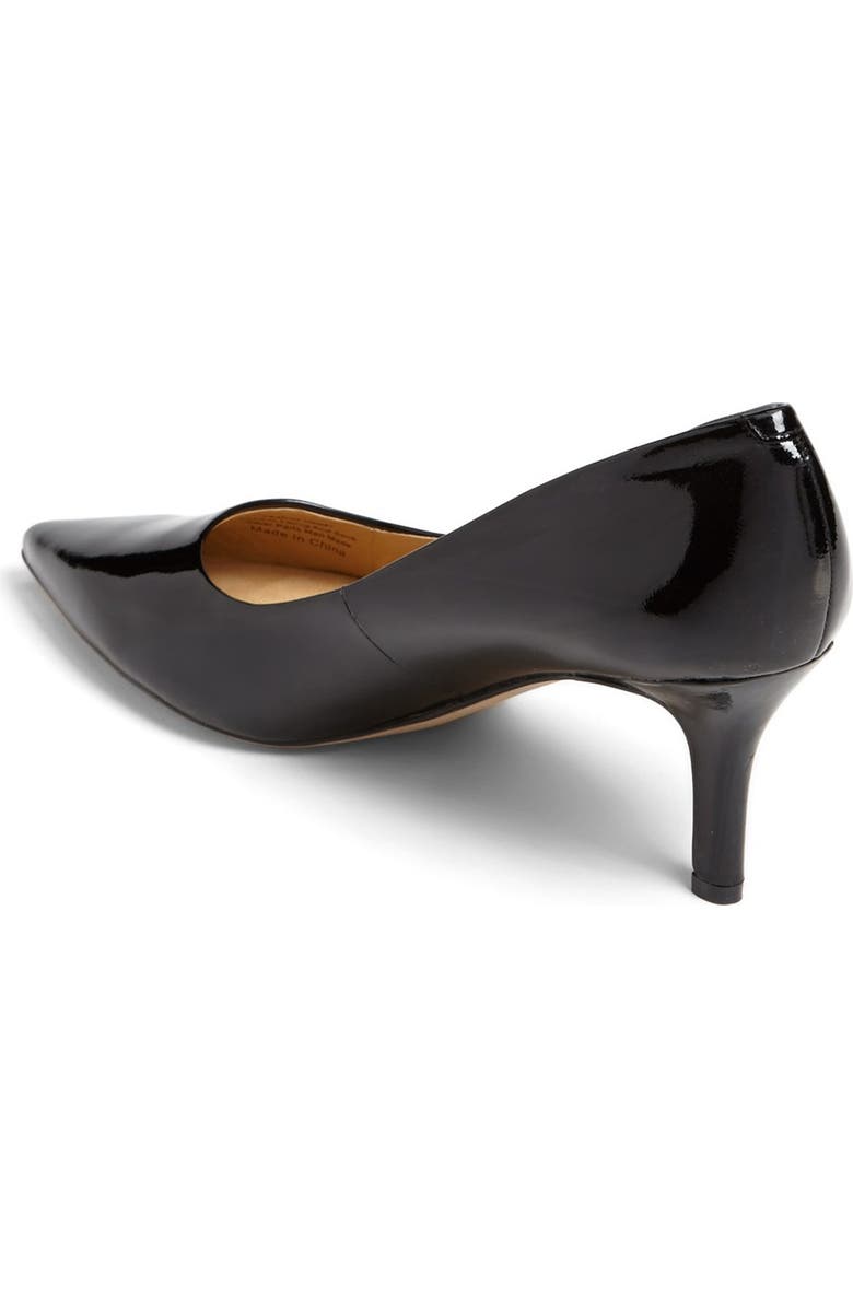 Trotters Signature 'Alexa' Kidskin Leather Pump, Alternate, color,