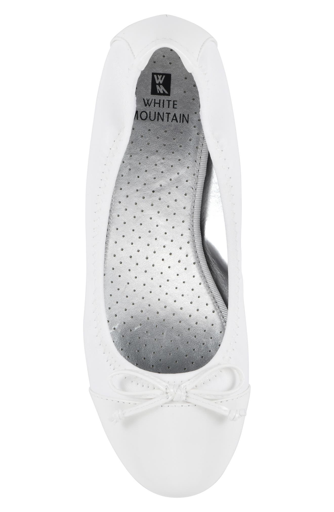 White Mountain Footwear Sunnyside II Ballet Flat, Alternate, color, White/ White/ Patent