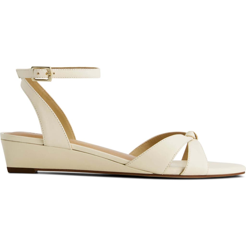 BERNARDO FOOTWEAR BERNARDO FOOTWEAR GARCEL DEMI-WEDGE SANDAL