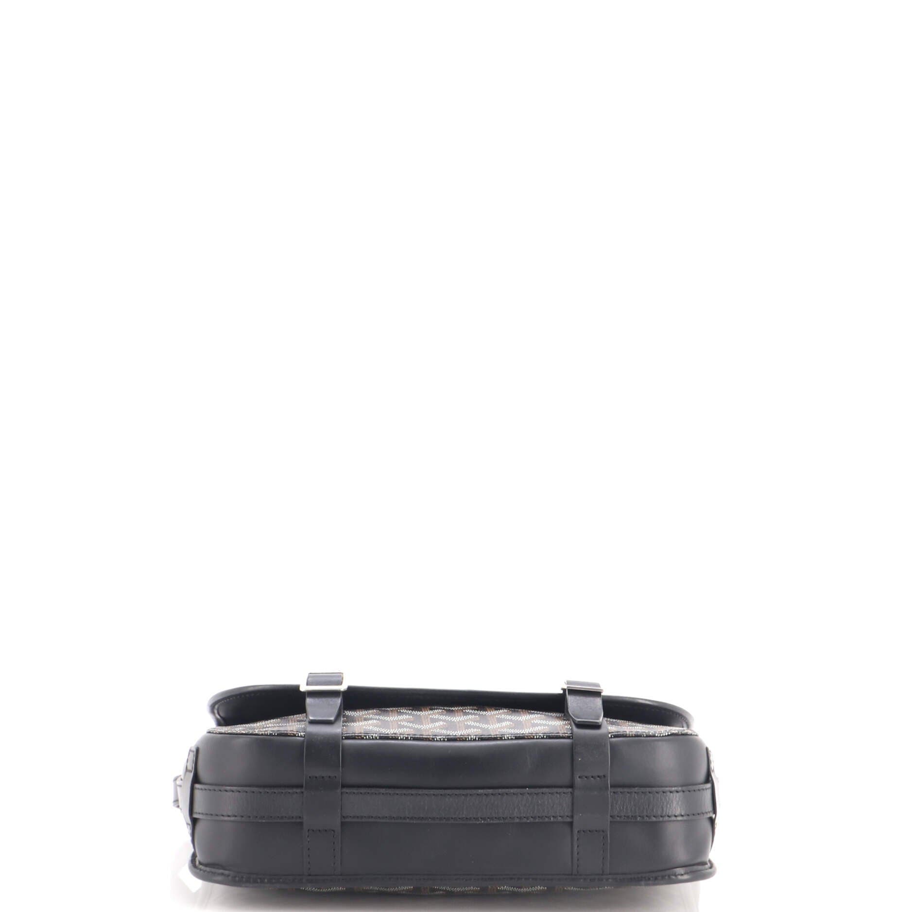 Belvedere Messenger Bag Coated Canvas MM, Alternate, color, Black