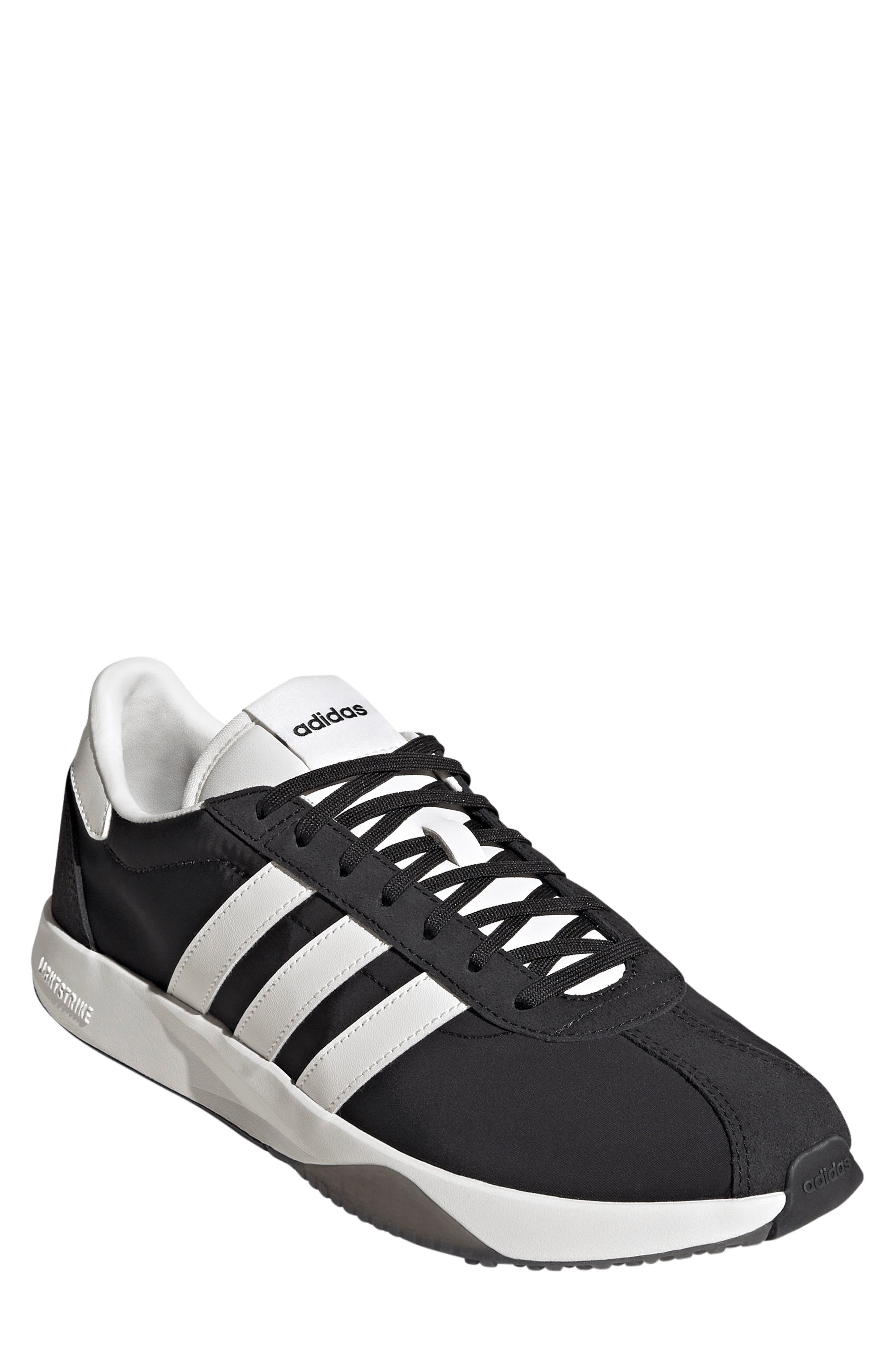 adidas Run 76/26 Sneaker
