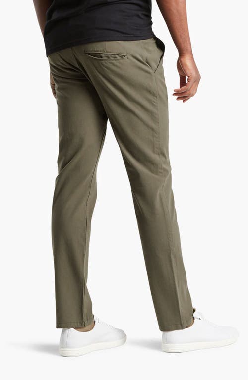 Mugsy Classic Fit Chinos In Olives-dark Green