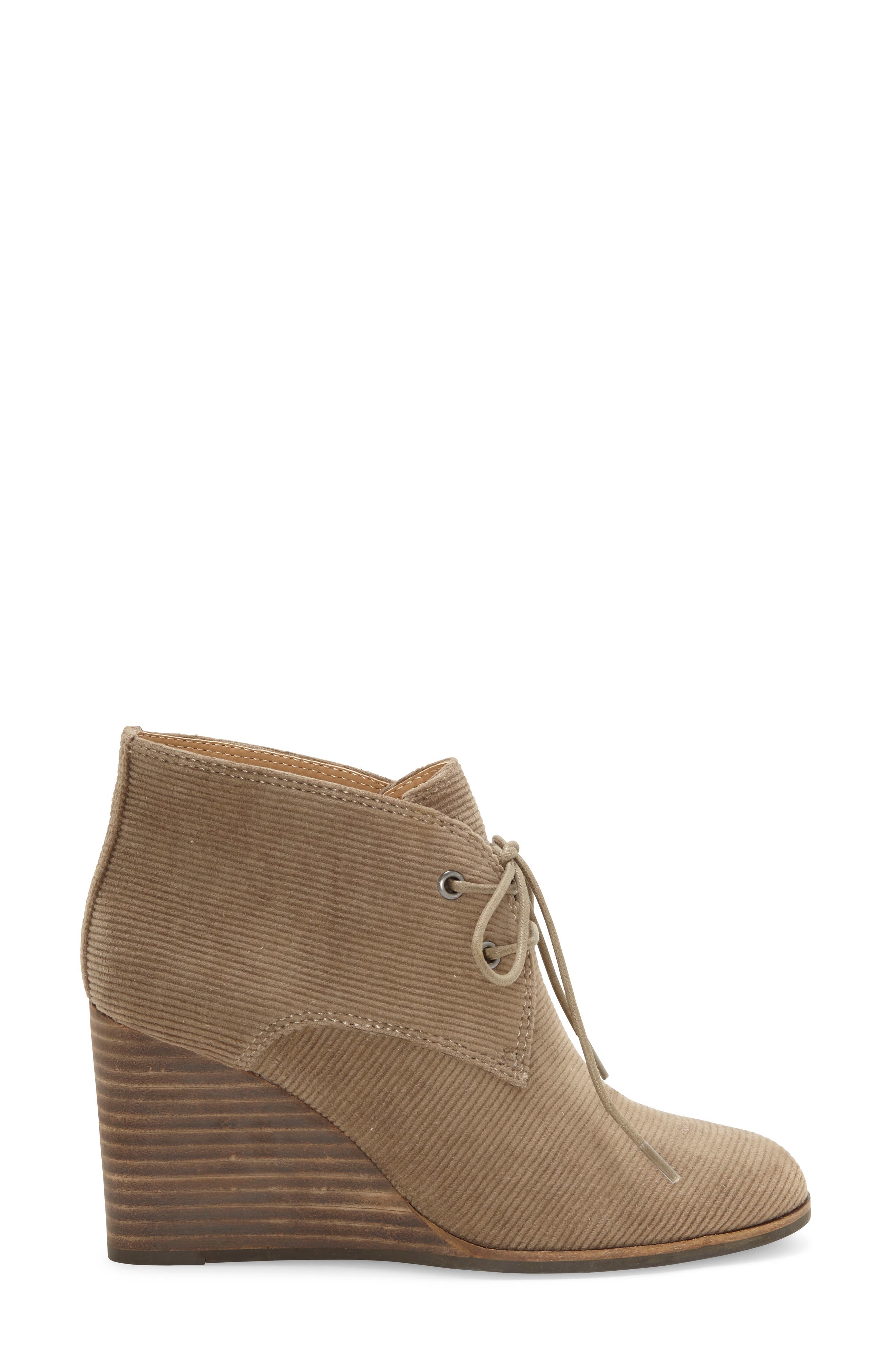 Lucky Brand Shijo Bootie, Alternate, color, Antique Green Fabric