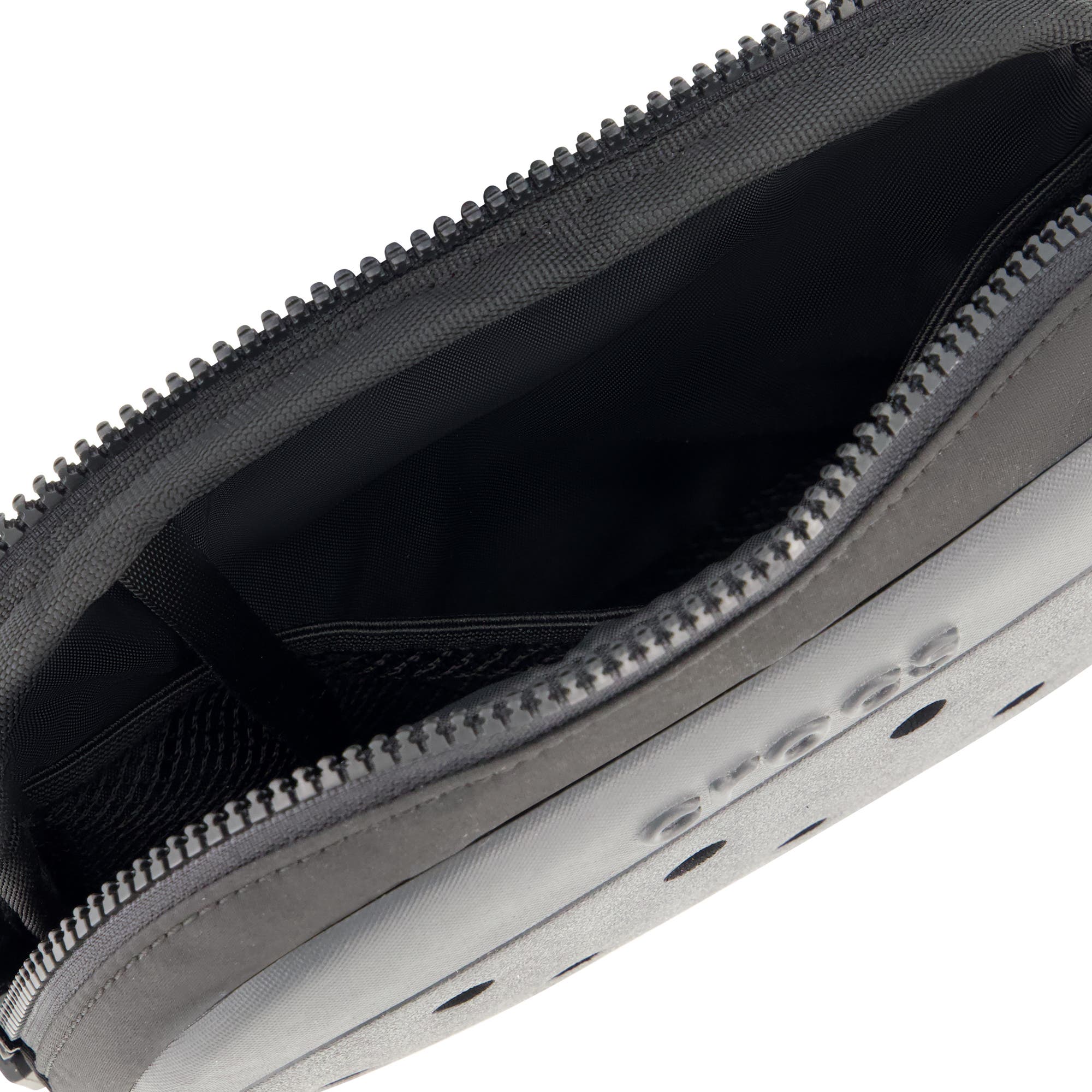 CROCS Classic Belt bag, Alternate, color, Black