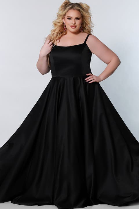 Scoop Neck Spaghetti Strap Plus Size A-Line Gown