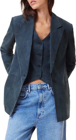 Averie Blazer
