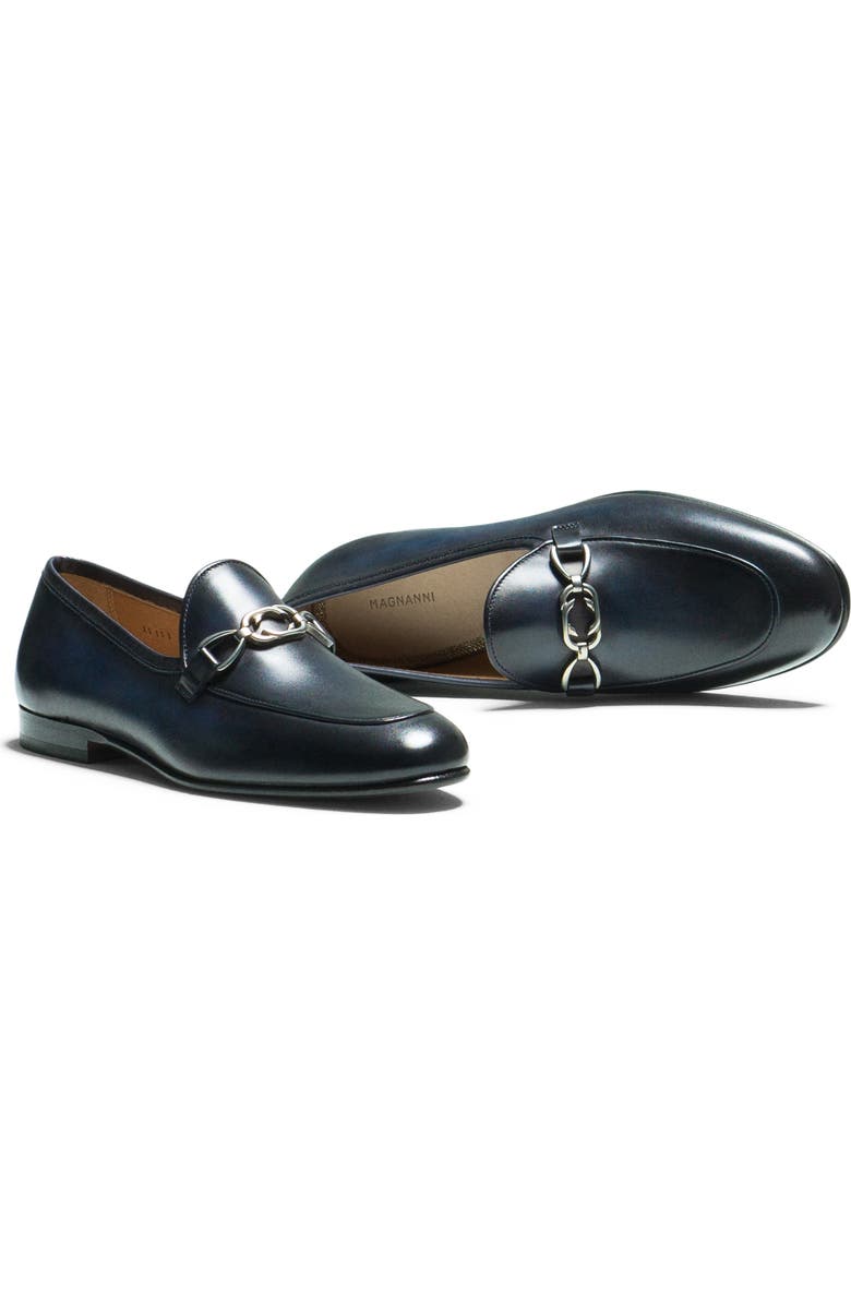 Magnanni Mina Chain Bit Loafer, Alternate, color, Navy