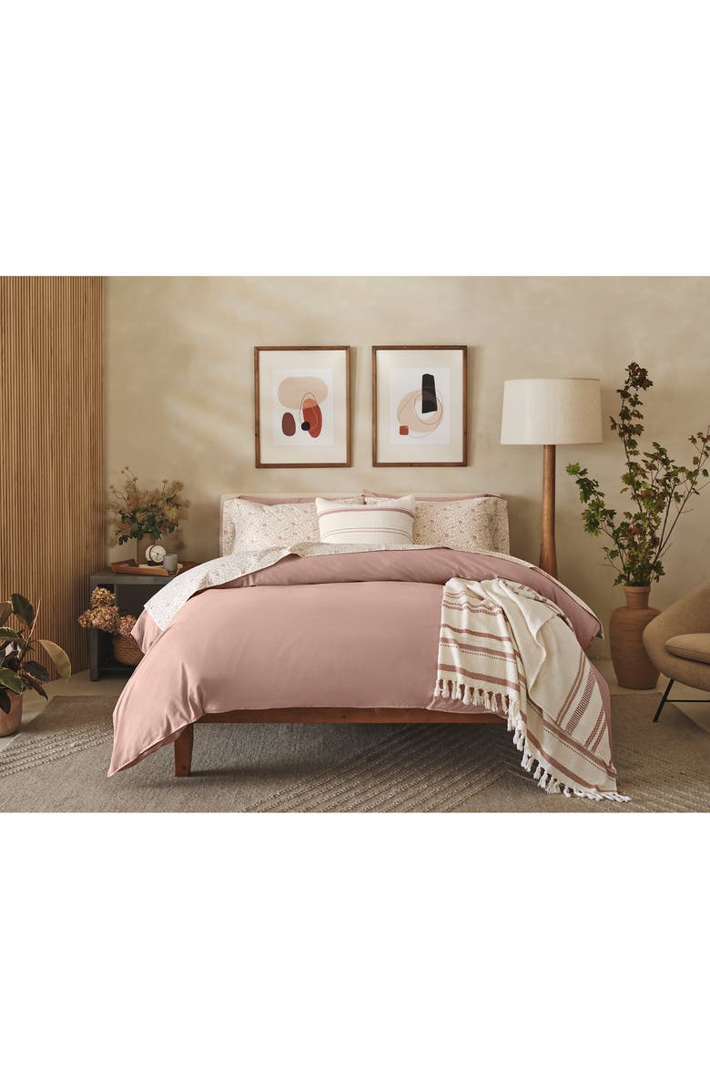 Coyuchi Crinkled Organic Cotton Percale Sheet Set, Alternate, color, Praline Chambray