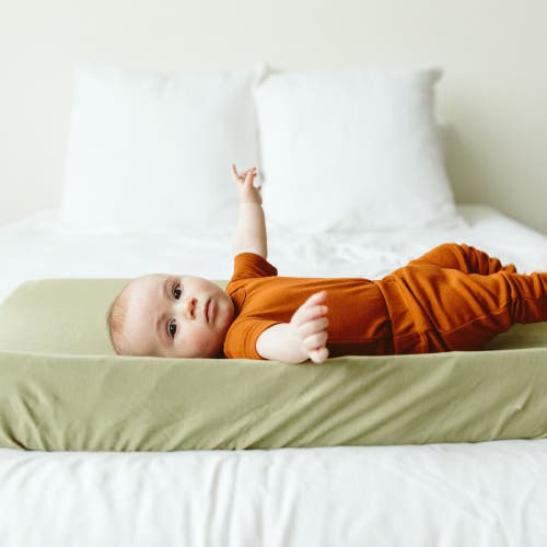 Goumikids Nursery Changing Pad Cover In Artichoke