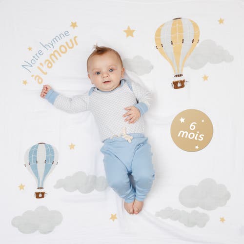 Lulujo Baby's First Year In Notre L'hymne A L'amour