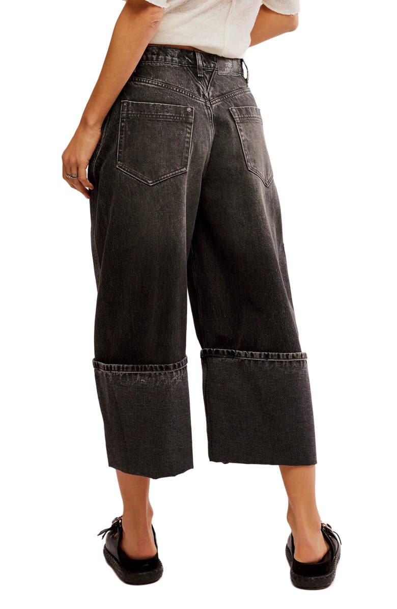 Free People Olsen Distressed Cuffed Crop Barrel Leg Jeans, Alternate, color, 