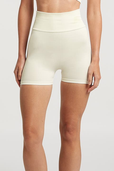 Mila Seamless Shorts