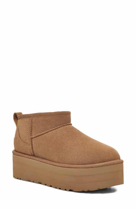 Classic Ultra Mini Platform Boot