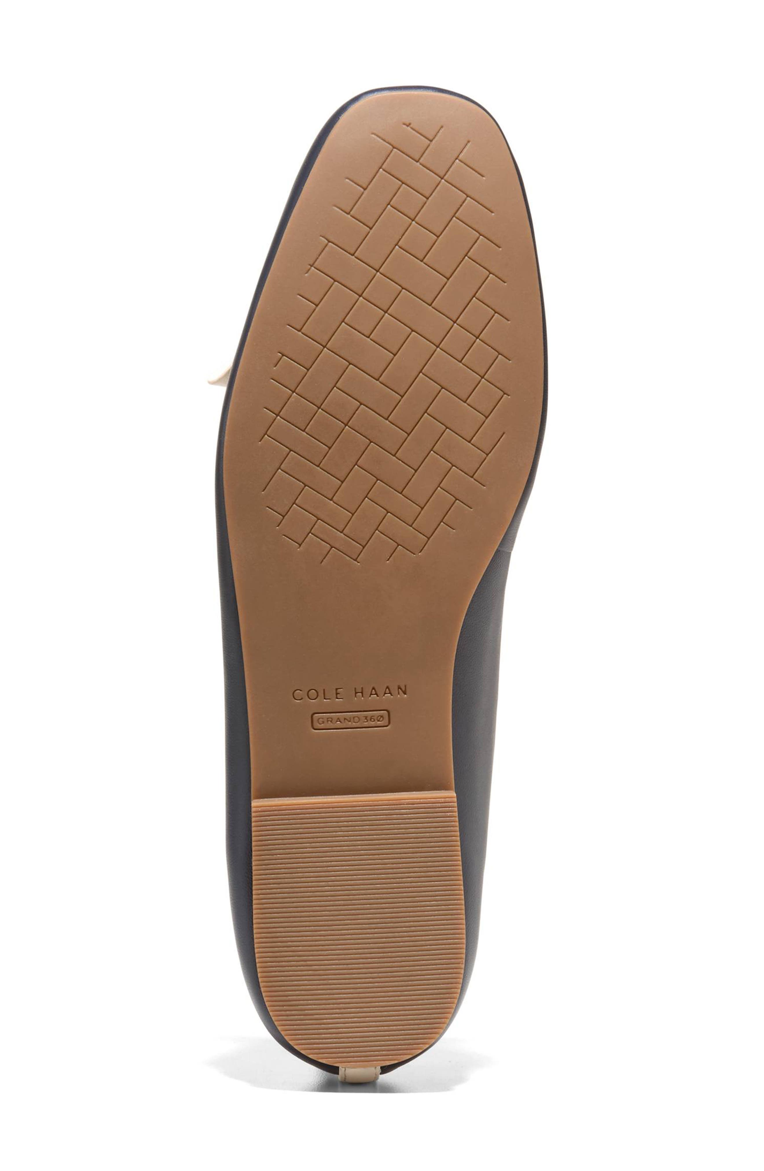 Cole Haan Payson Knot Loafer, Alternate, color, Midnight Moon / Powder