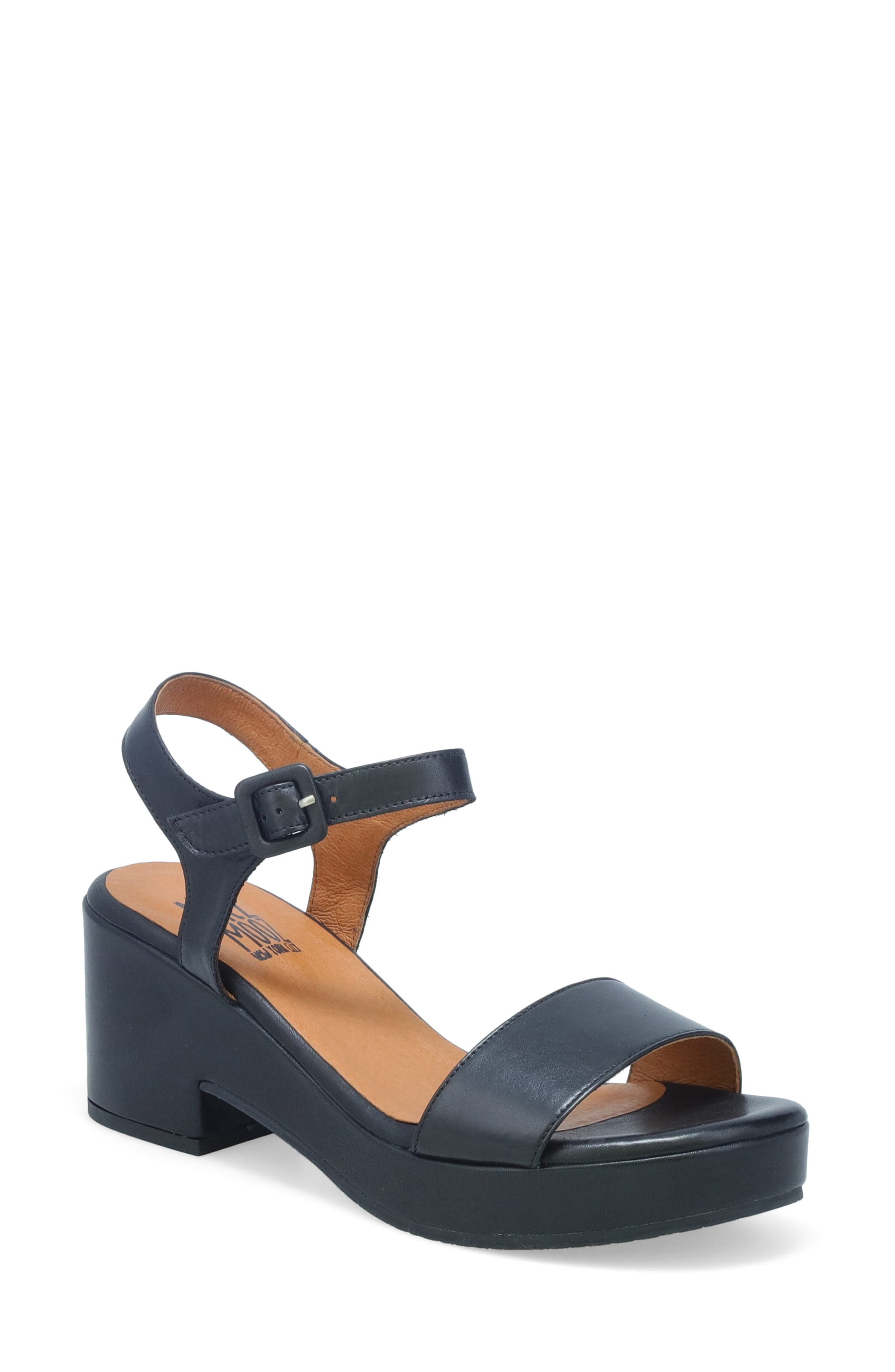 Miz Mooz Gillie Block Heel Platform Sandal, Main, color, 