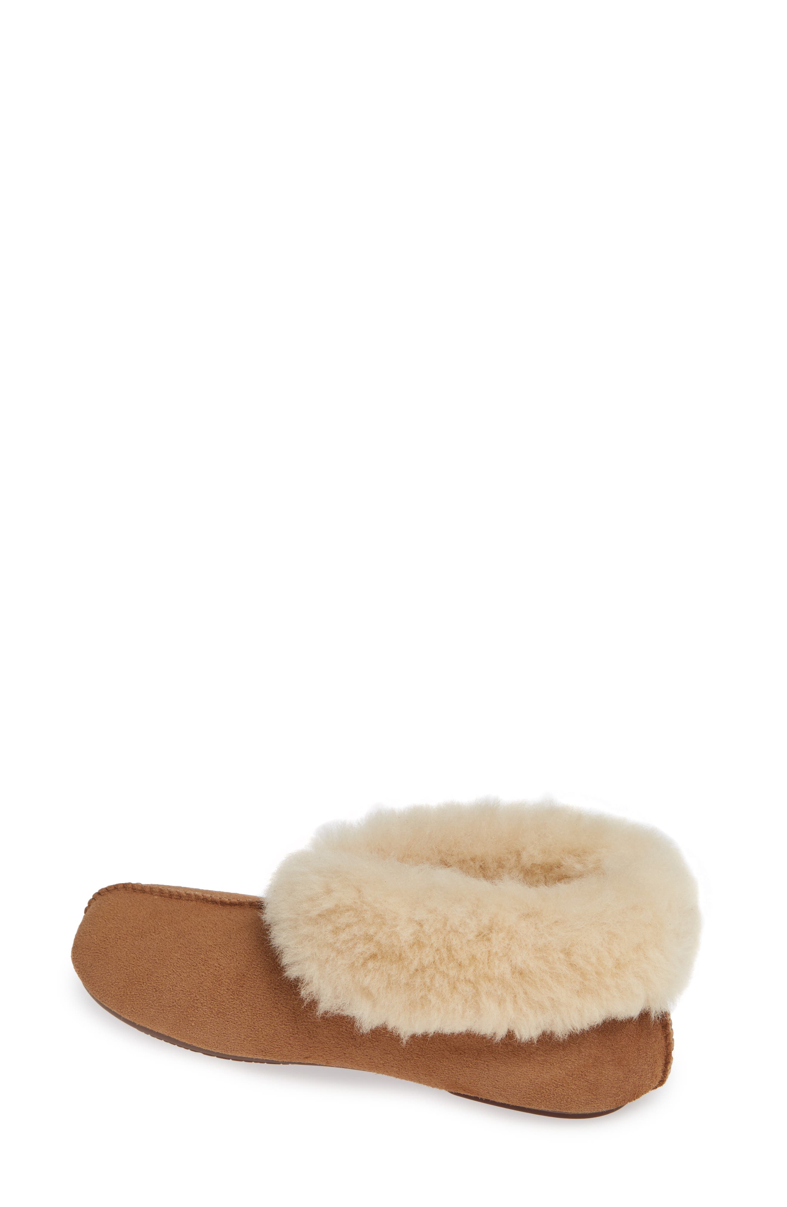 Roo Revivial Genuine Shearling Slipper, Alternate, color, CHESTNUT