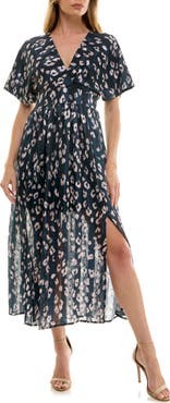 Socialite V-Neck Dolman Sleeve Midi Dress