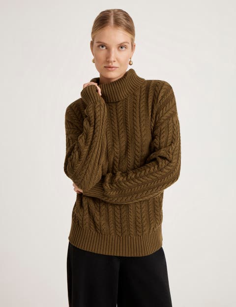 Vivana Turtle Neck Knitted Sweater