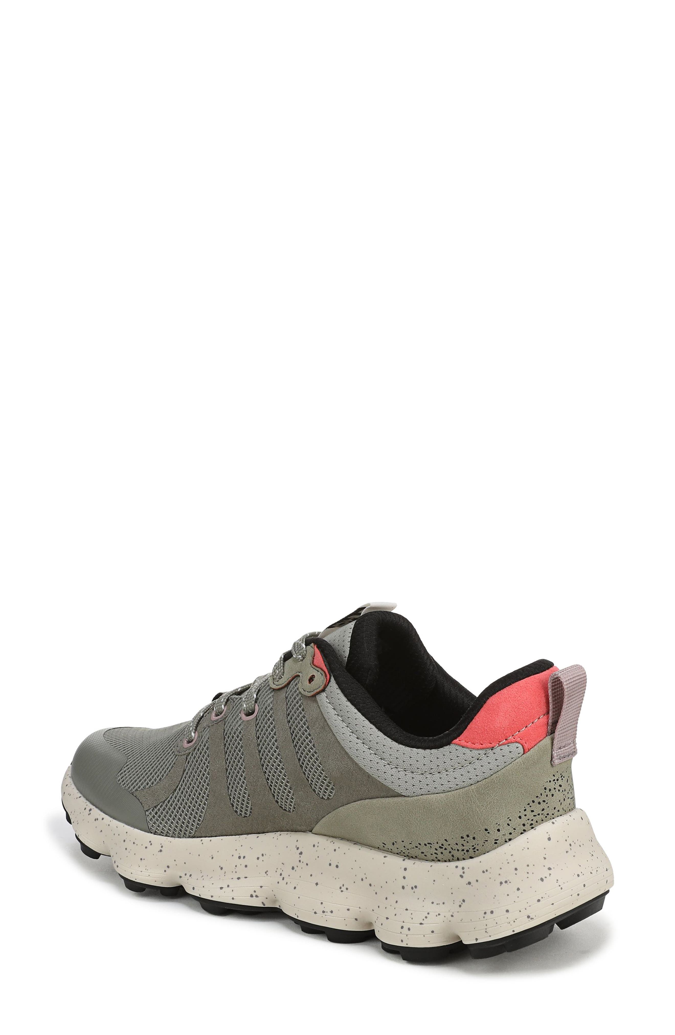 Rykä Podflow Retro Walking Sneaker, Alternate, color, Vetiver Green