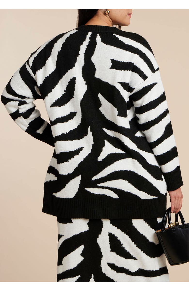 ELOQUII Oversized Zebra Intarsia Sweater, Alternate, color, Zebra Love