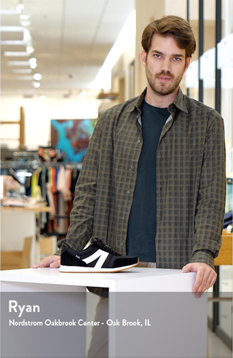 Milan Hands-Free Sneaker, sales video thumbnail