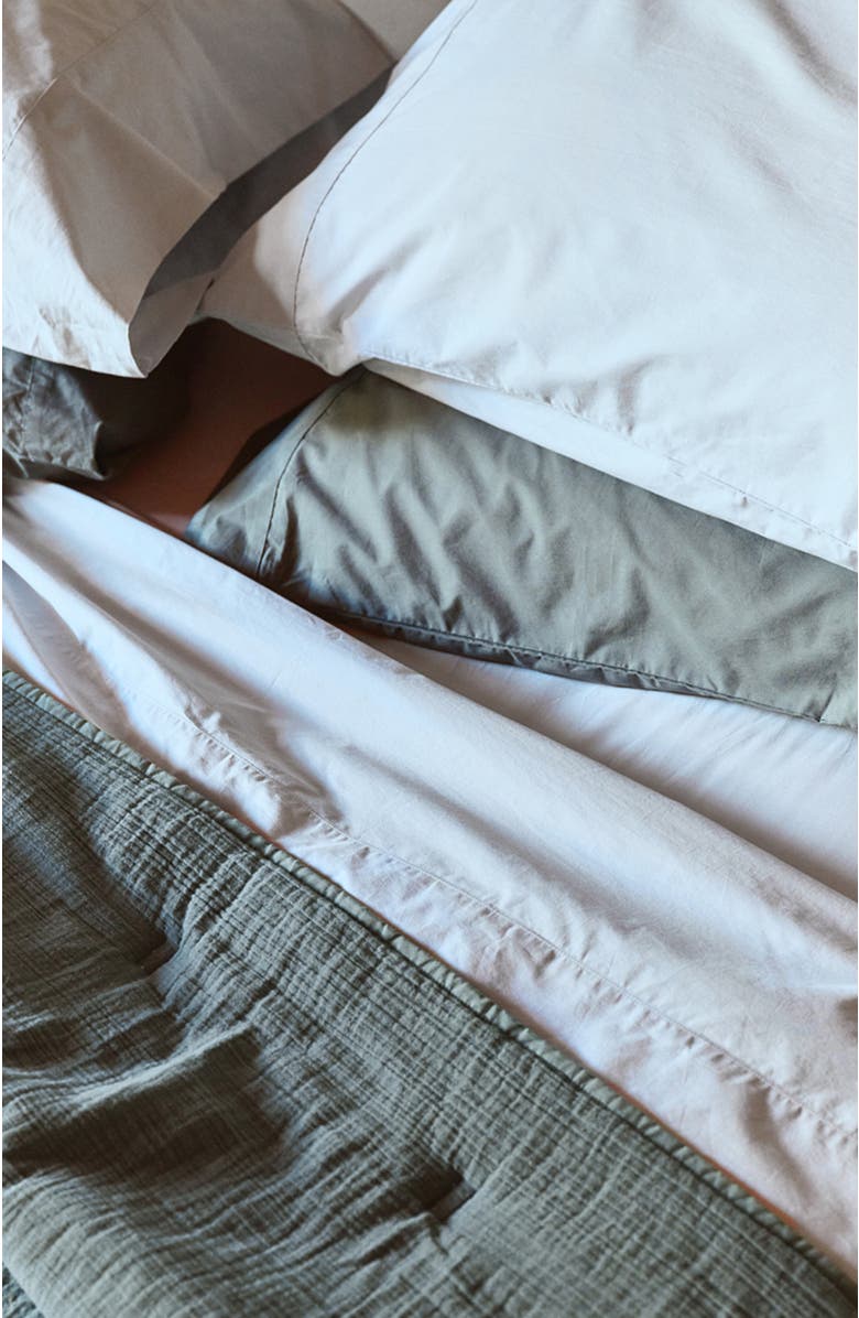 Pact Organic Cotton Organic Cool-Air Percale Pillowcase 2-Pack, Alternate, color, Lunar