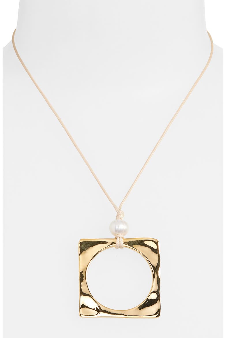 La Jolla Freshwater Pearl Pendant Necklace, Alternate, color, GOLD