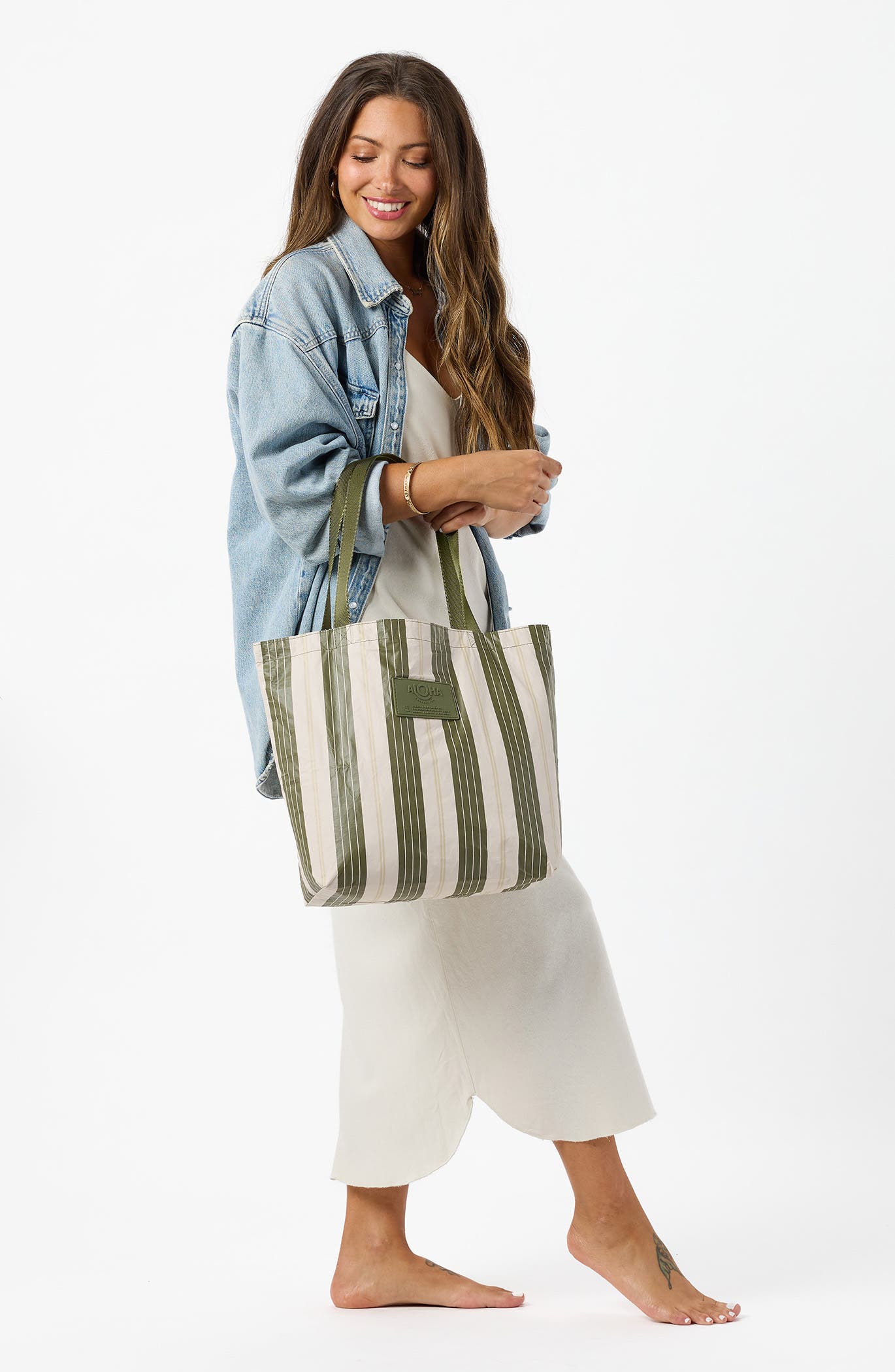 Aloha Collection Market Stripe Reversible Water Resistant Tyvek<sup>®</sup> Tote, Alternate, color, Olive/ Sandstone