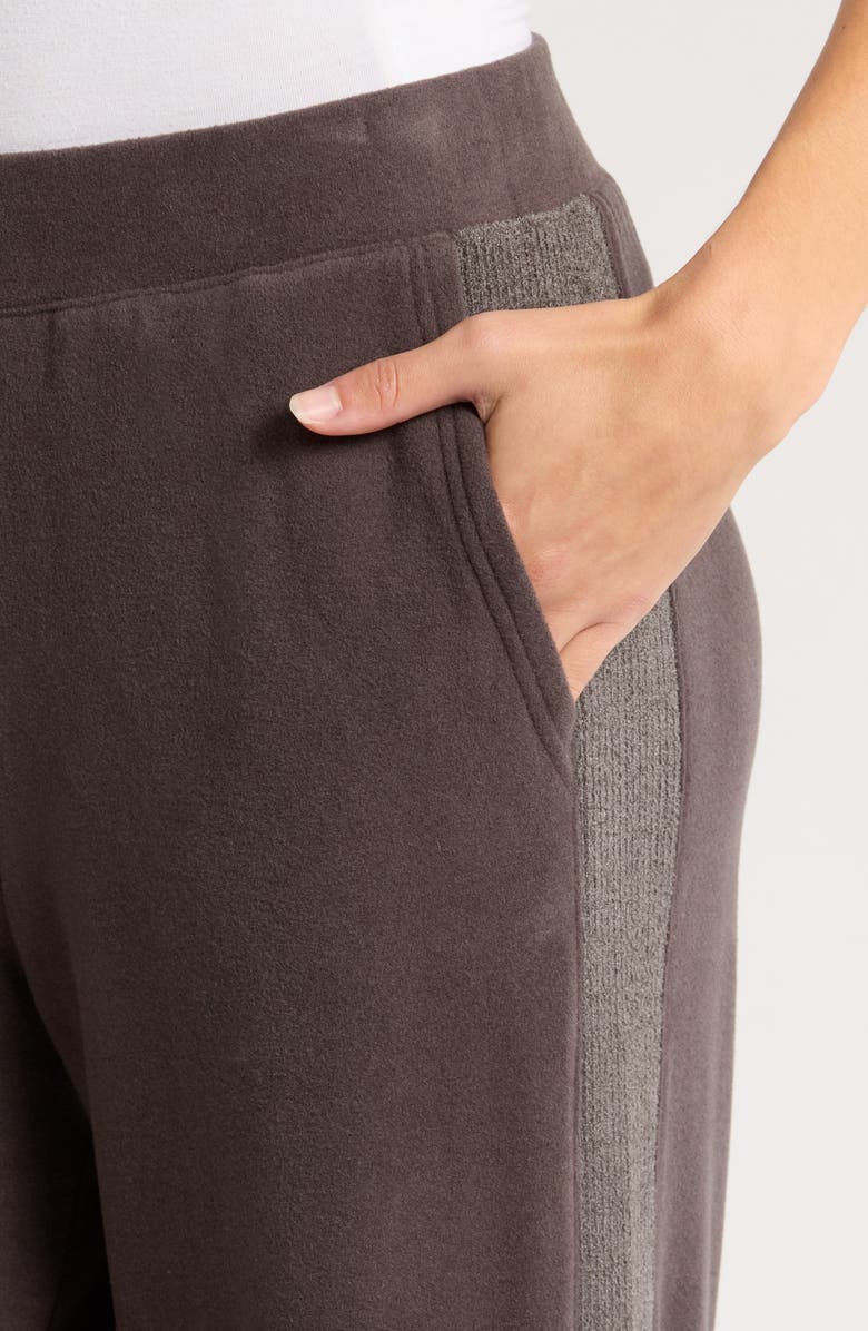 Barefoot Dreams<sup>®</sup> Malibu Collection<sup>®</sup> Brushed Fleece Track Pants, Alternate, color, 