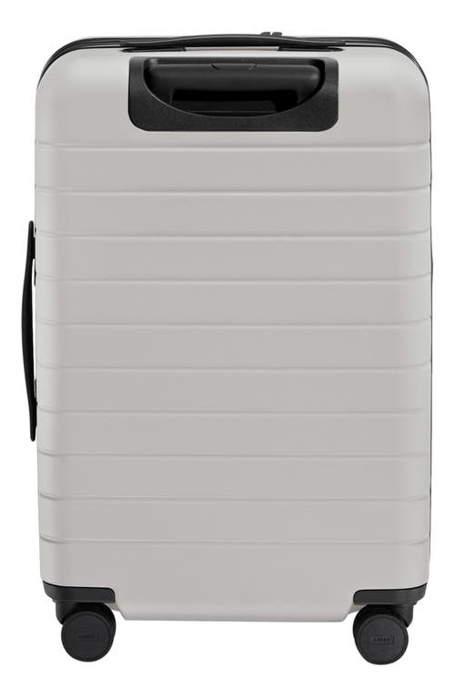 Away Flex 22-inch Bigger Spinner Carry-on
