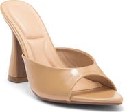 WILD DIVA LOUNGE Naomi Sandal