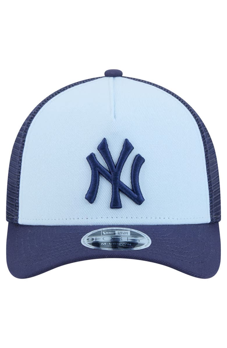 New Era Men's New Era Light Blue/Navy New York Yankees 2-Tone Color Pack 9FORTY Adjustable Trucker Hat, Alternate, color, 