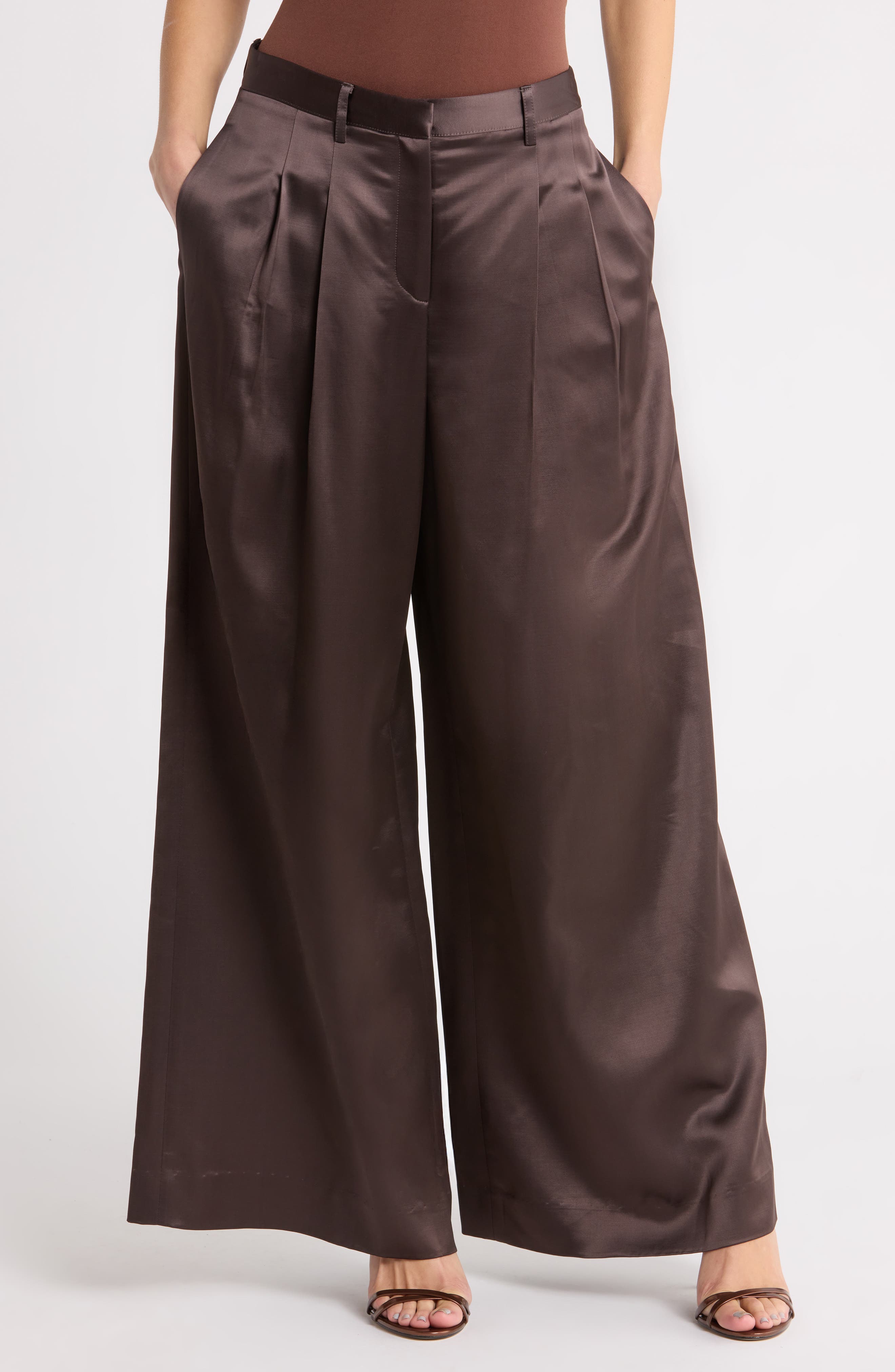 Avery Wide Leg Pleated Pants