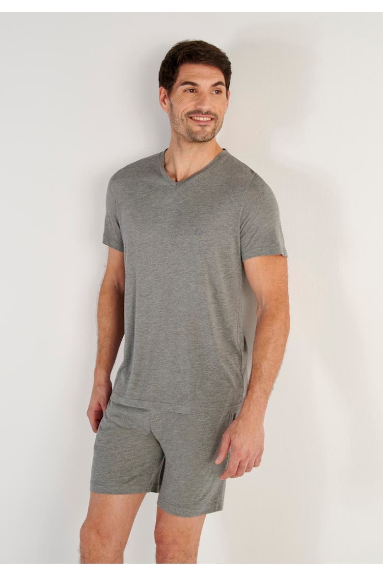 Cocooning V-Neck T-Shirt, Alternate, color, Grey