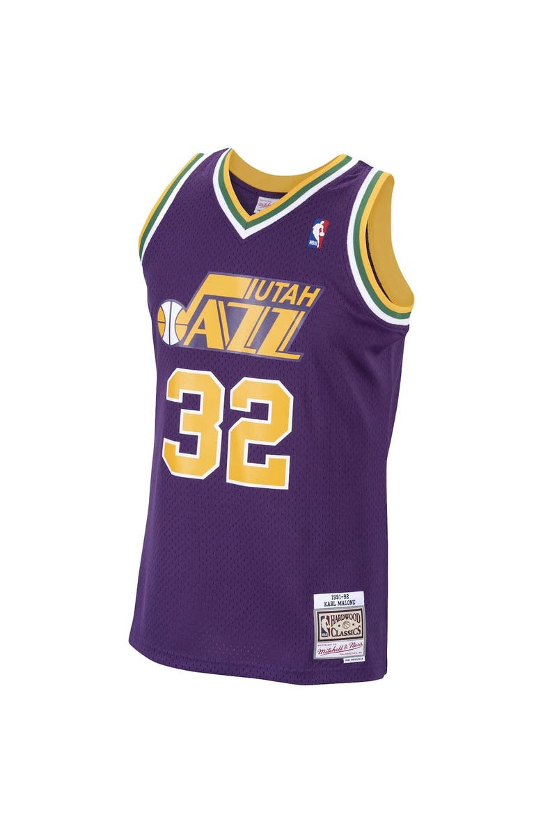 Mitchell & Ness Men's Mitchell & Ness Karl Malone Purple Utah Jazz 1991/92 Hardwood Classics Swingman Jersey, Alternate, color, Purple