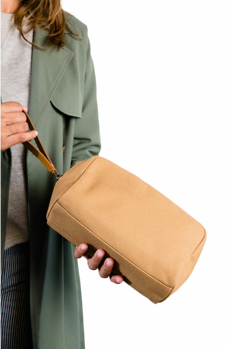 ABLE Daughter Dopp Kitt, Alternate, color, Tan