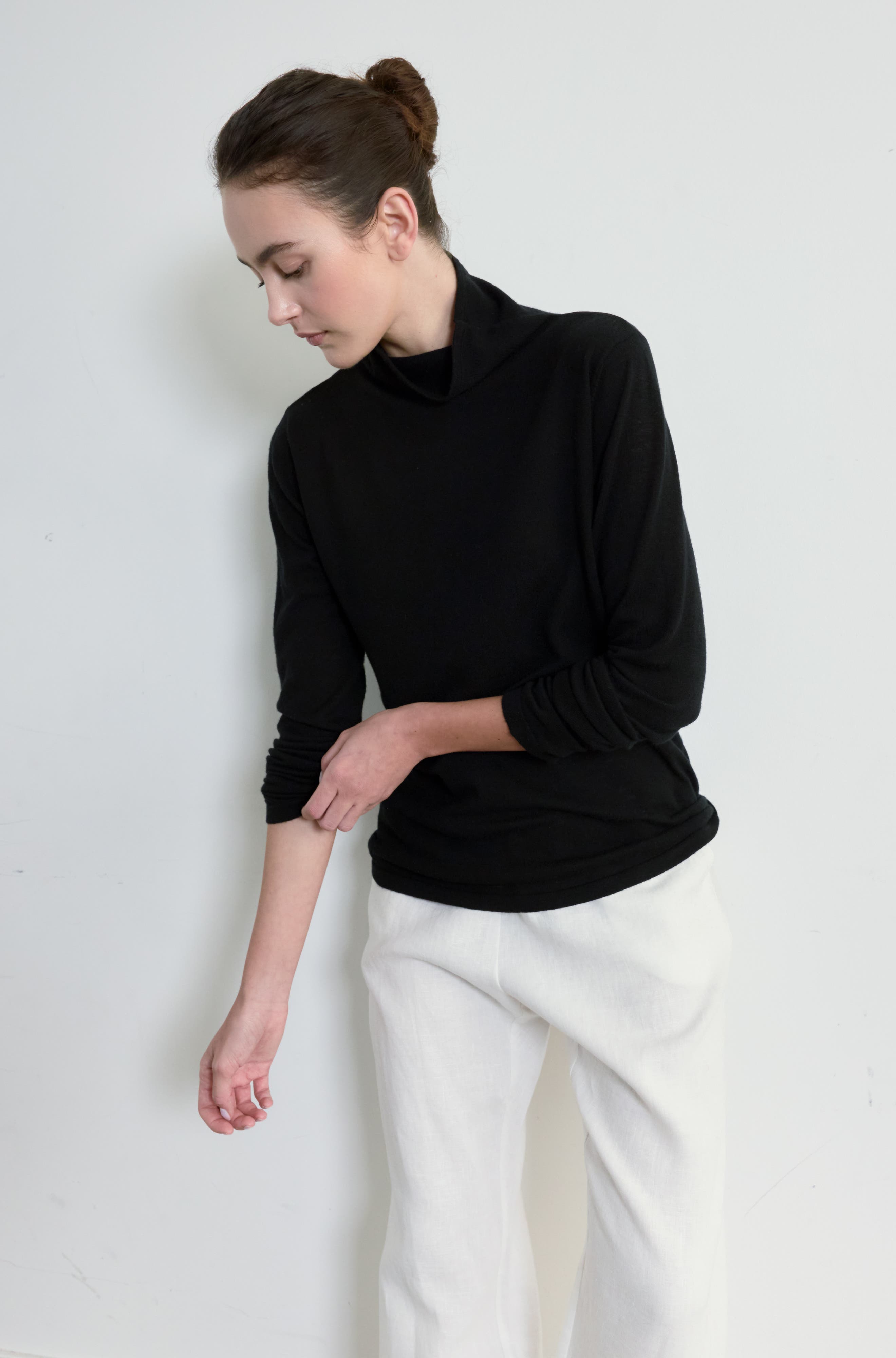Funnel Wool/Cash Turtleneck - image 2