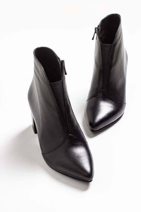Finda Leather Block Heel Boot