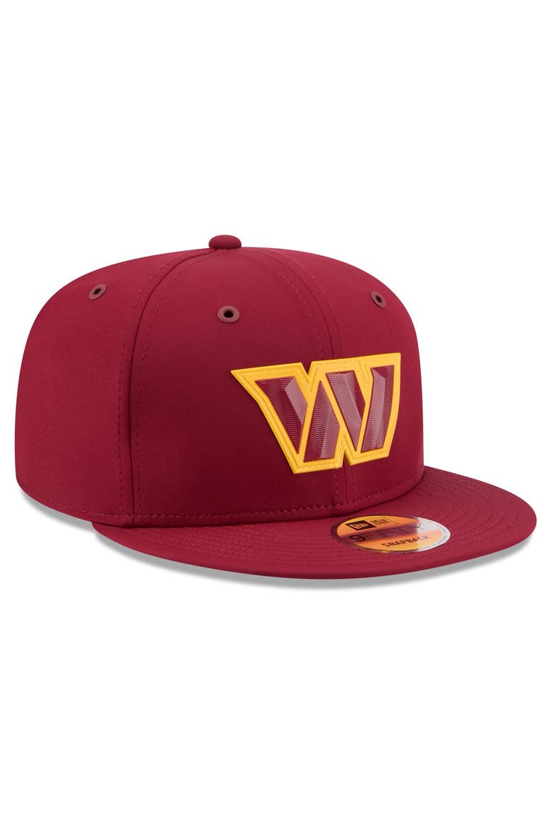 Men's New Era Burgundy Washington Commanders 2026 Sideline 9FIFTY Snapback Hat, Alternate, color, Burgundy