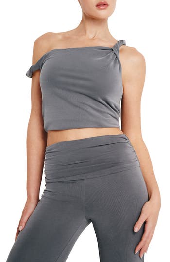 Good American Sandwash Twist Strap Crop Tank In Carbon003