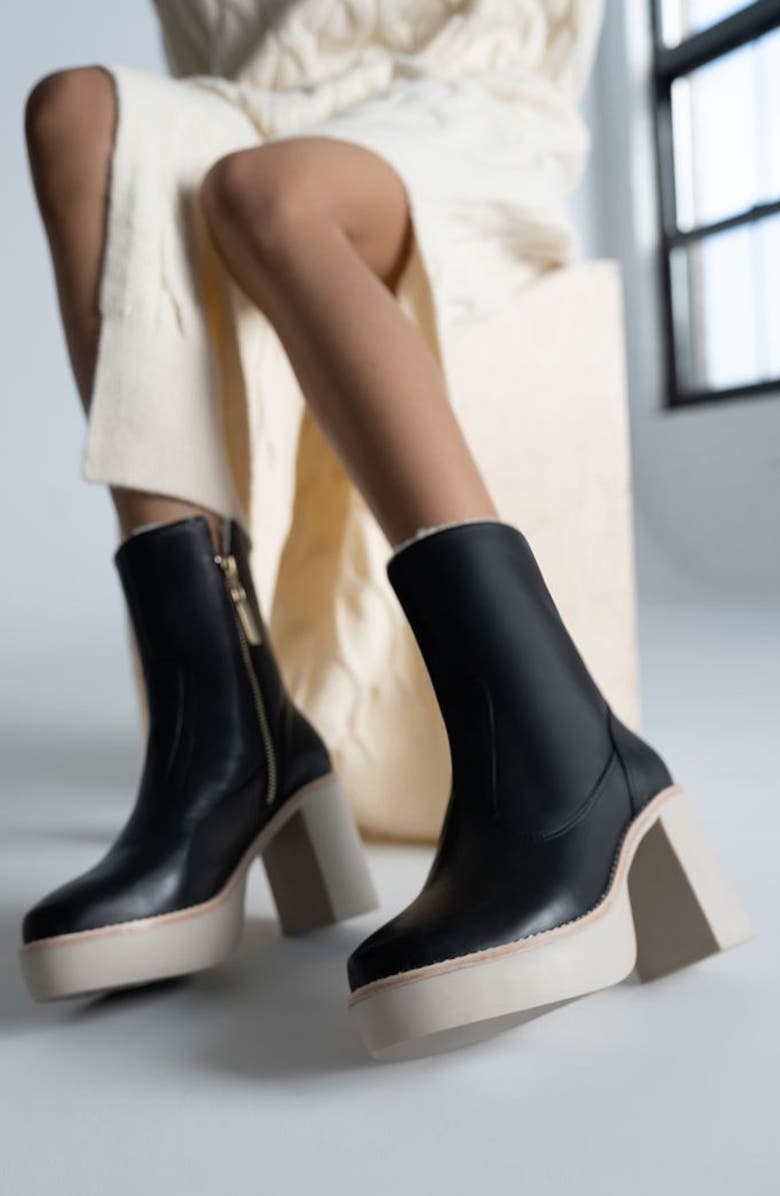 Daniella Shevel Lugg Boot, Alternate, color, Black