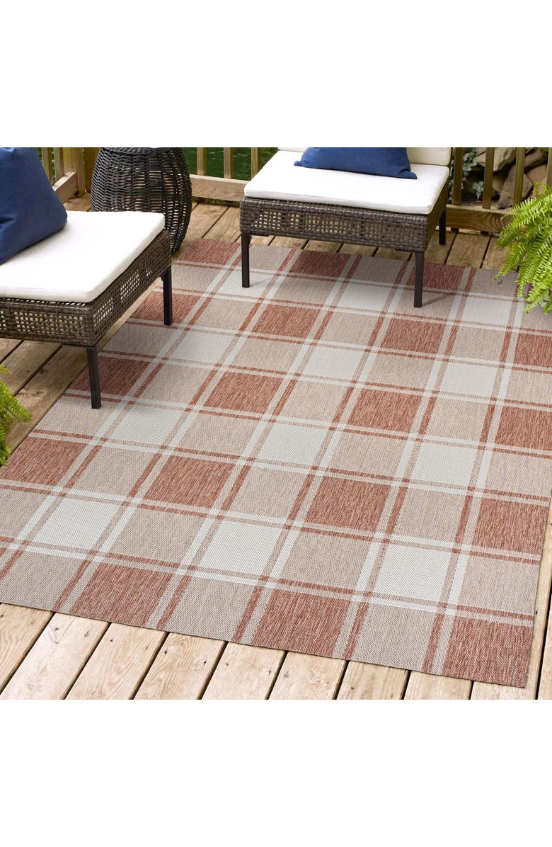 JONATHAN Y Sabine Traditional Farmhouse Bold Gingham Indoor/Outdoor Area Rug, Alternate, color, Salmon/Cream