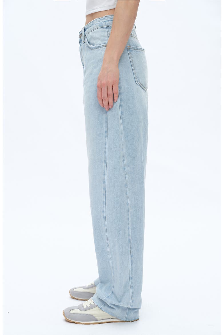 Raw Hem Super High Waist Barrel Jeans, Alternate, color, LIGHT BLUE