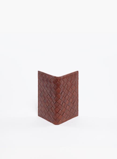 Deux Mains Woven Card Holder In Brown